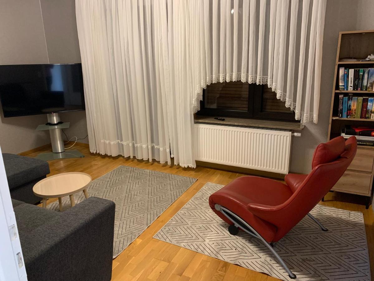 Haus Nummer Vier نوينكيرشن المظهر الخارجي الصورة